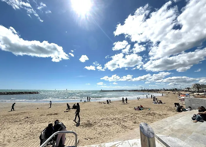 Apartamento Cosy Le Couchant 4 Pers - Clim, Balcon,piscine,plage 5 Min, Motte *